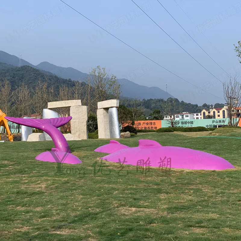 小區(qū)景觀雕塑規(guī)劃時要注意什么呢？