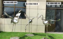 城市不銹鋼景觀雕塑怎樣設(shè)計？